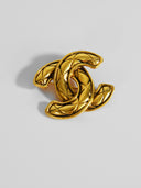 Chanel • CC Quilted Gold Brooch