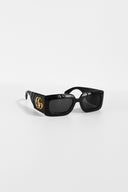Gucci • Black Sunglasses